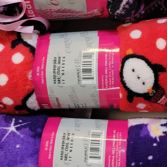 NWT Fleece Lounge Pants - Picture 3 of 4